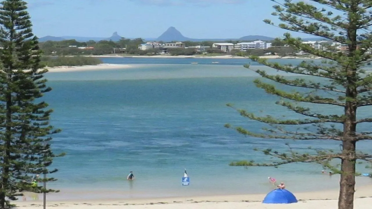 بيت للعطل Kookaburra Court Unit 3 Bulcock Beach Qld كالوندرا